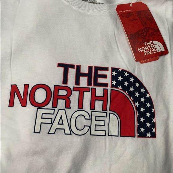🏈🏈NWT 3X Mens T-Shirt The North Face - Picture 3 of 3